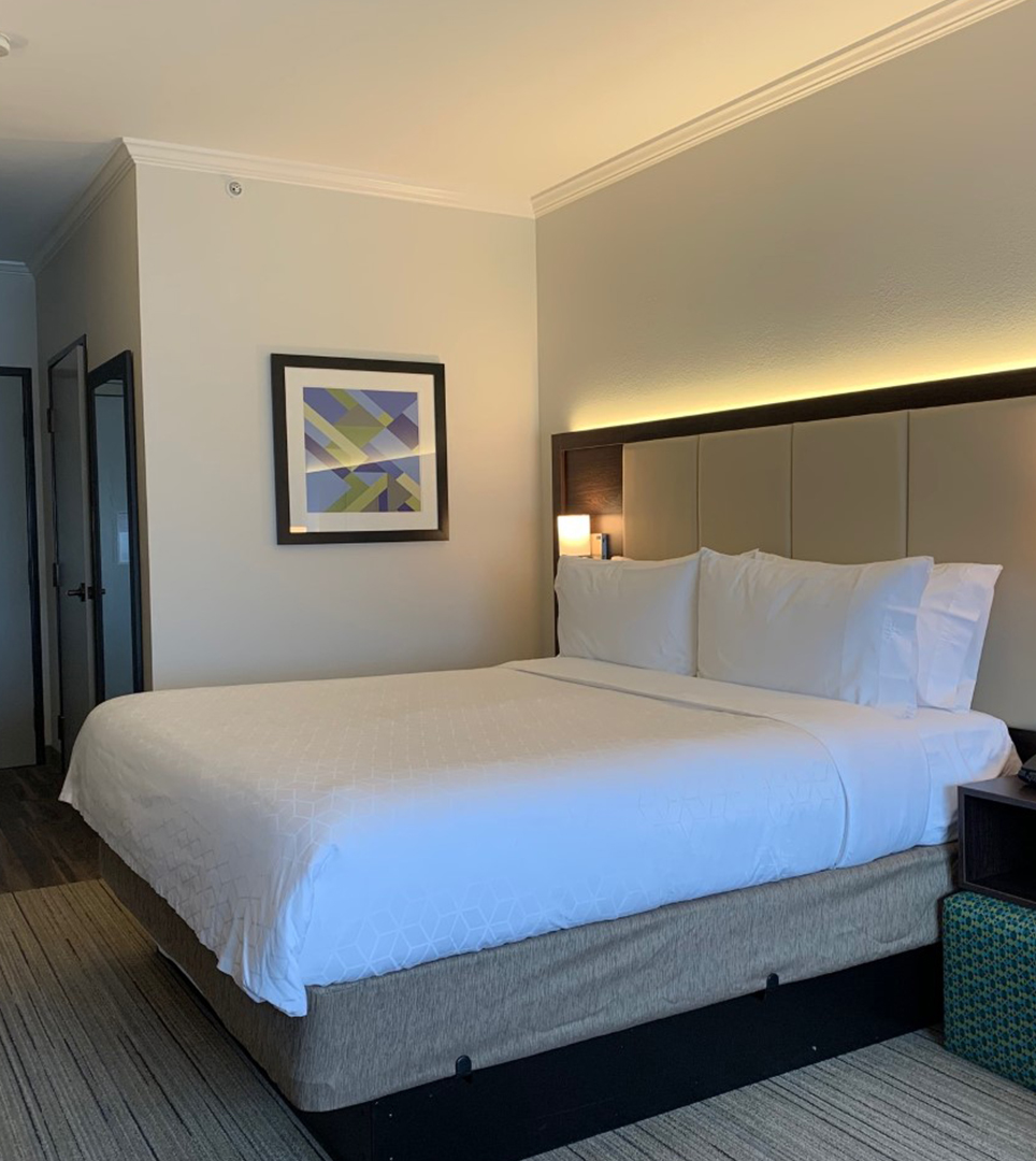 Holiday Inn Express & Suites Santa Clara - LOWEST RATES at our Santa Clara  Hotel